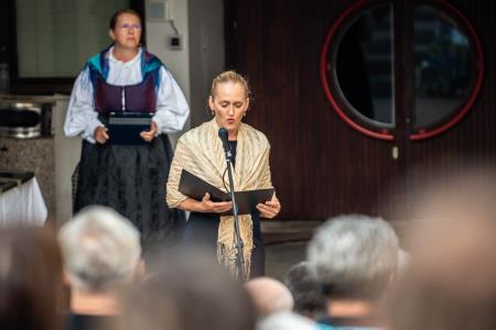 OBČINSKO PRIZNANJE ZA DVA DIRIGENTA, HIŠNIKA, MEDICINSKO SESTRO, ZGODOVINARJA IN PEVSKI ZBOR 4